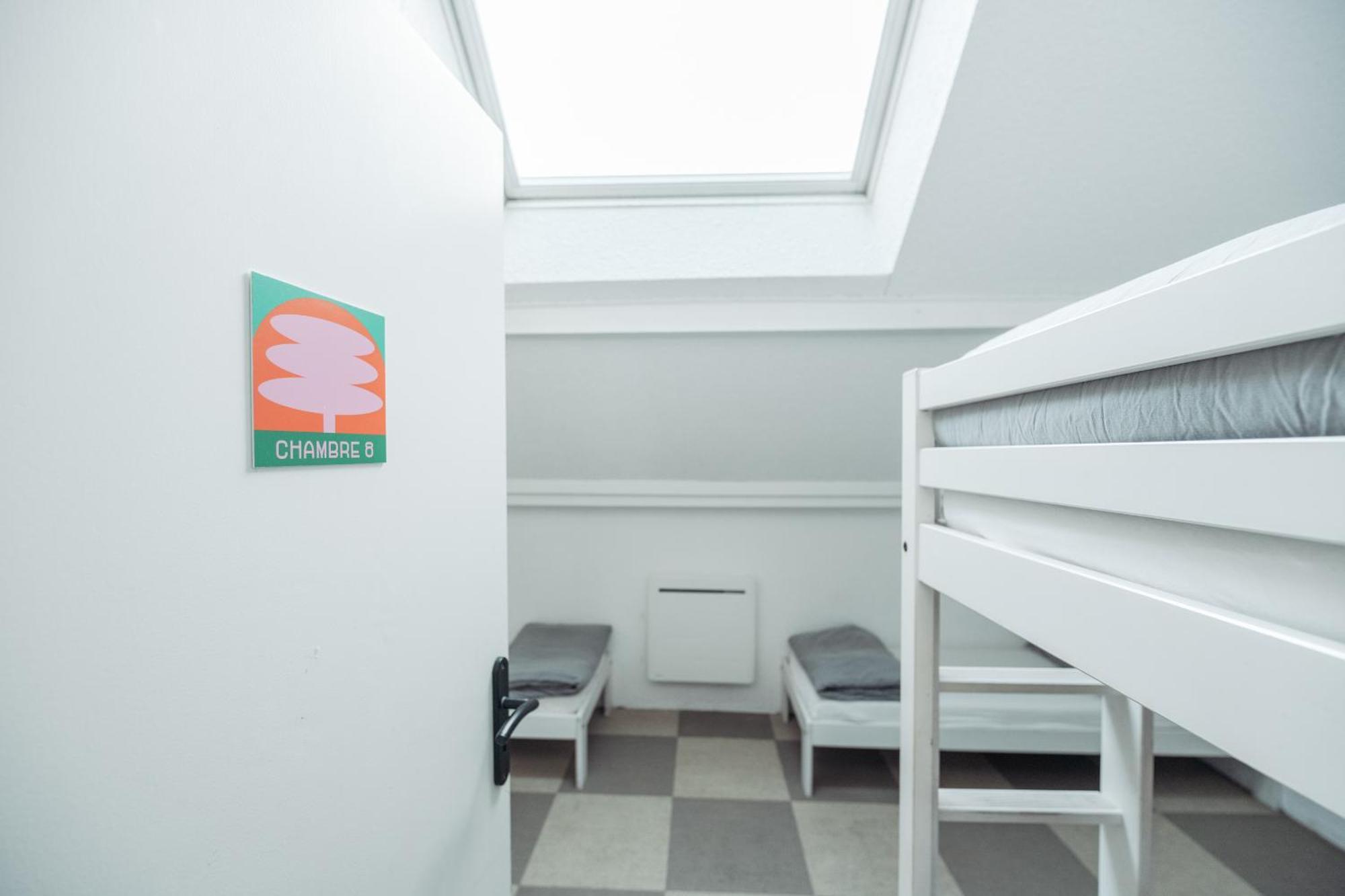 La Donaclaudre - Hebergement De Groupe En Pleine Nature, Ideal Pour Tous Vos Sejours ! 63 Couchages - 2 Grandes Salles - Salle De Jeux - Cuisine Professionnelle - Accessible Facilement - Localisation Attractive -Proche Paris & Disney Saint-Augustin  Exterior foto